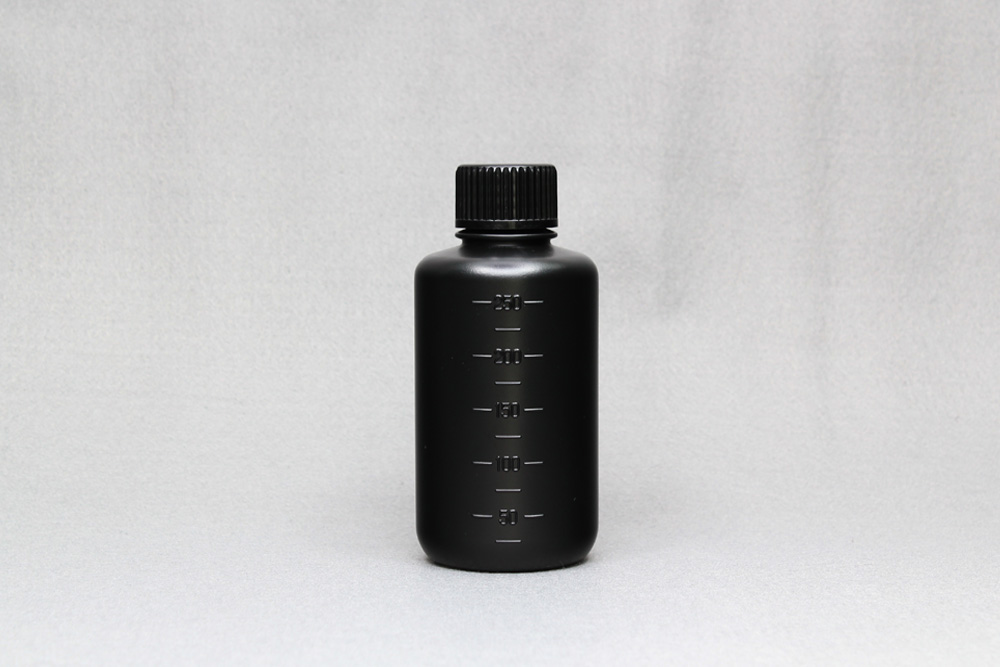 ＪＫ-ボトル細口 遮光(黒） 500mL(100本入)滅菌済 | コクゴeネット