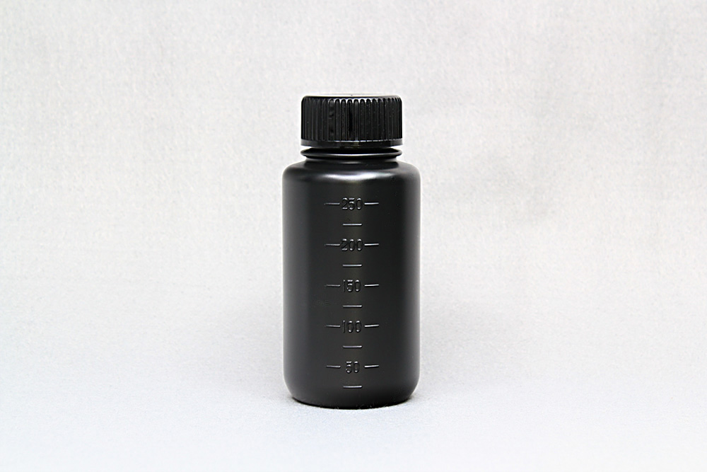 JK-ボトル広口 遮光(黒） 250mL （200本入)滅菌済