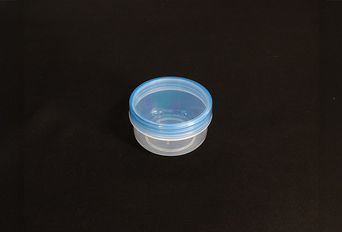 UG軟膏壷クリア12mL キャップ青クリア UVカット (100個入) | コクゴeネット
