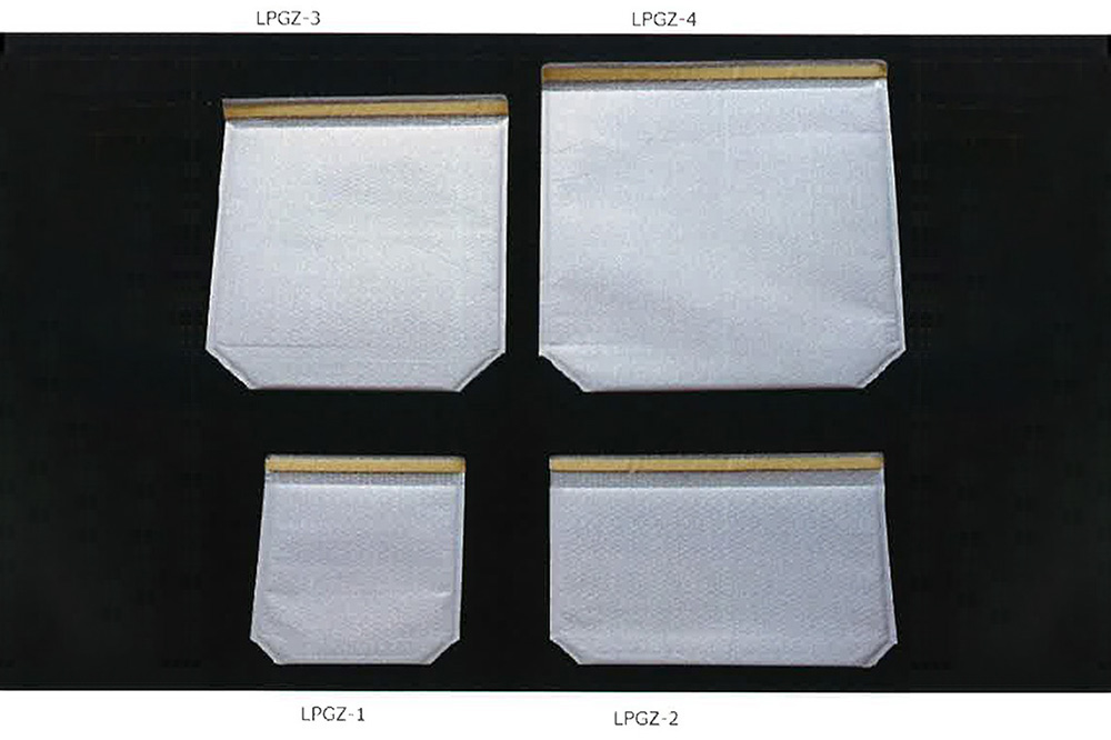 ＬＰ封筒袋（底マチ付）　LPGZ-2P　 厚約4.5mm×巾320mm×深さ240mm×マチ70＋フタ45mm