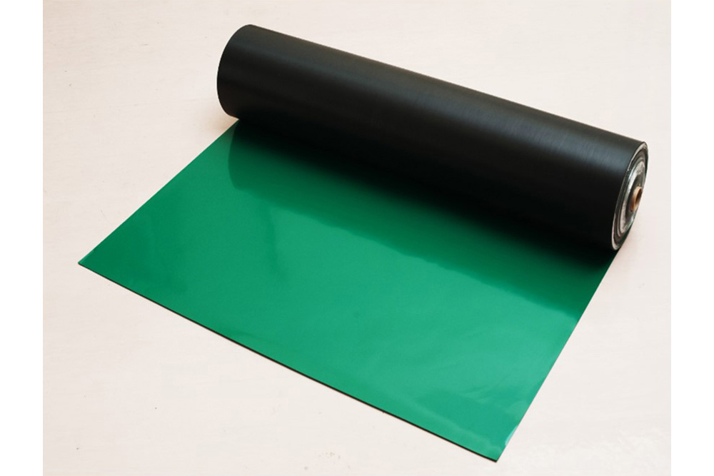 PVC平板デスクマット 緑／黒 1.5×915×20ｍ （ROHS2対応品） | コクゴe